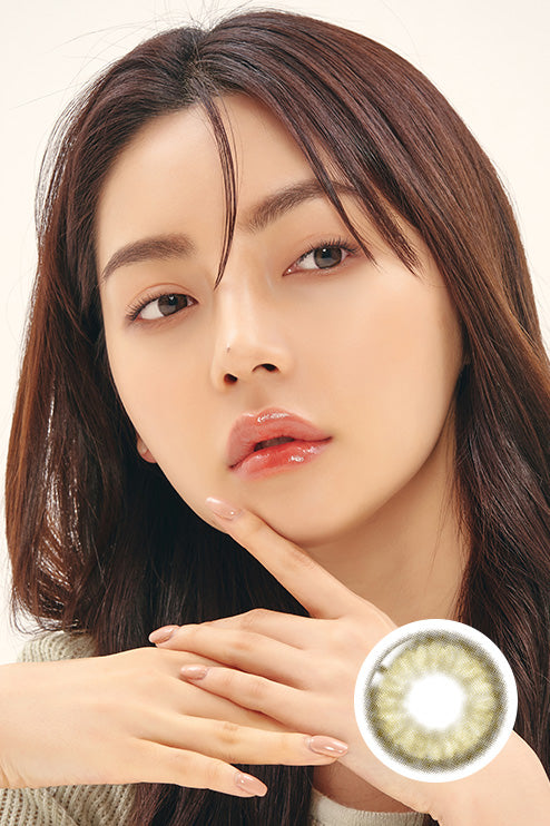 It's Water Gold Colored Contacts